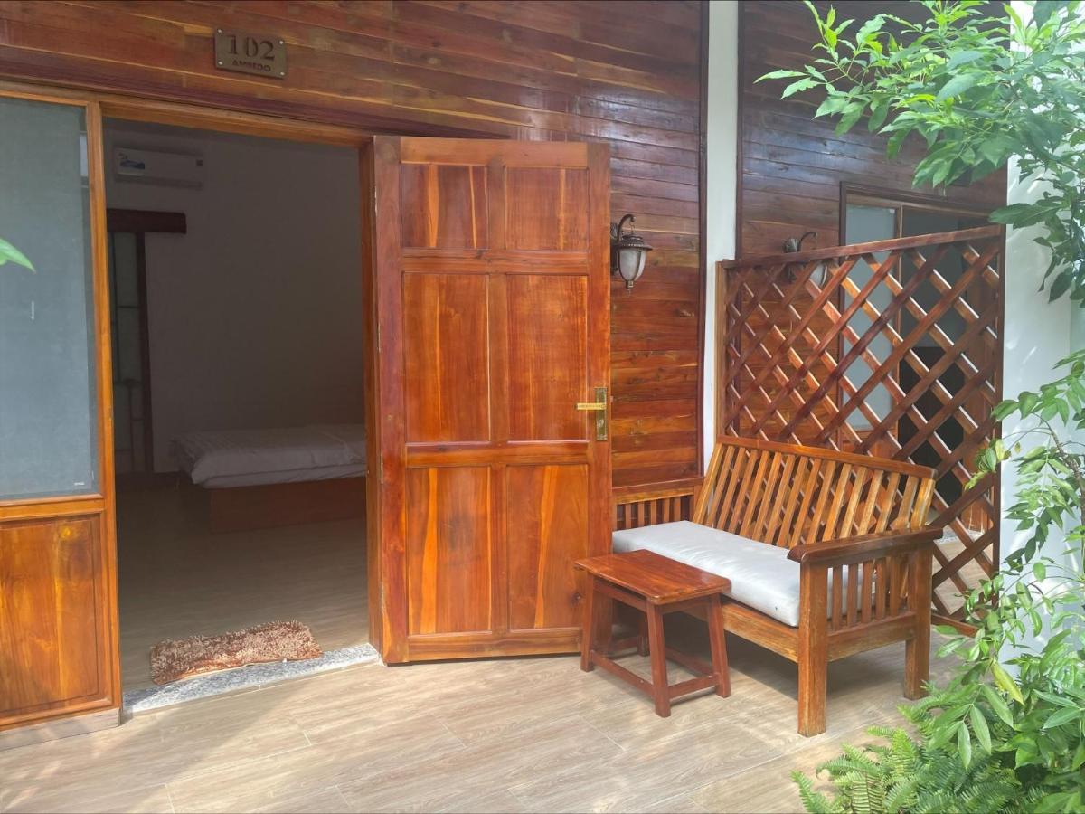 Ambedo Hotel Фу Куок Екстериор снимка